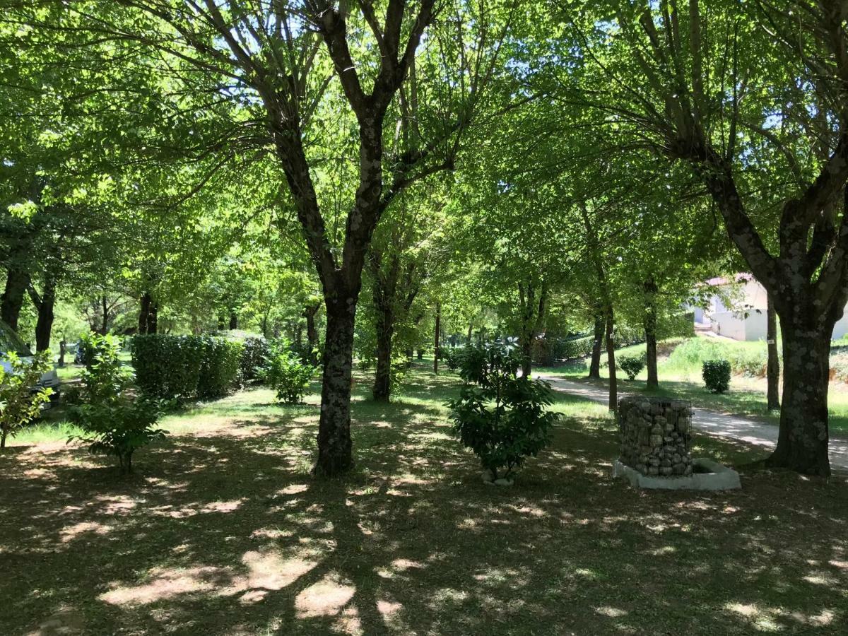 Aloha Plage Camping 4Etoiles Sampzon Exterior foto